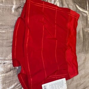 NWT LULU LEMON PACE RIVAL SKIRT SIZE 6